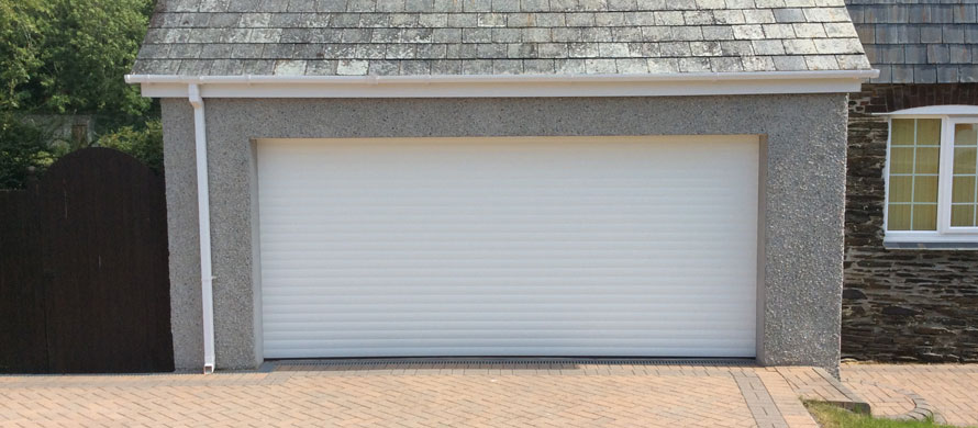 Garage-doors-plymouth-garage-door-repair-plymouth-automated-garage-doors-5-star-maintenance-garage-doors-plymouth