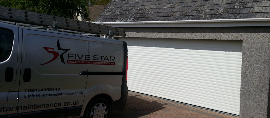 Garage-doors-plymouth-garage-door-repair-plymouth-automated-garage-doors-5-star-maintenance-garage-doors-plymouth