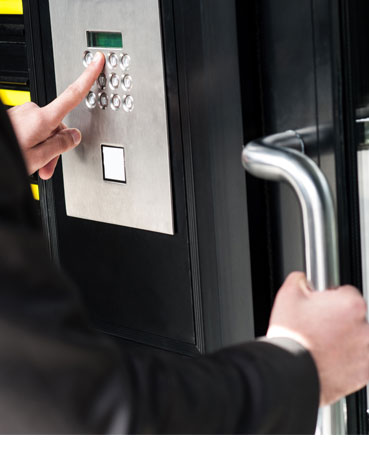
access control, door access control, door entry control systems, secure door entry conrol plymouth devon from 5 star door entry systems