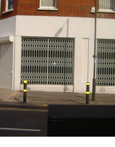 security grilles plymouth devon retail security shutters bar security grilles plymouth devon security grille repairs 5 star security grilles and shutters plymouth devon